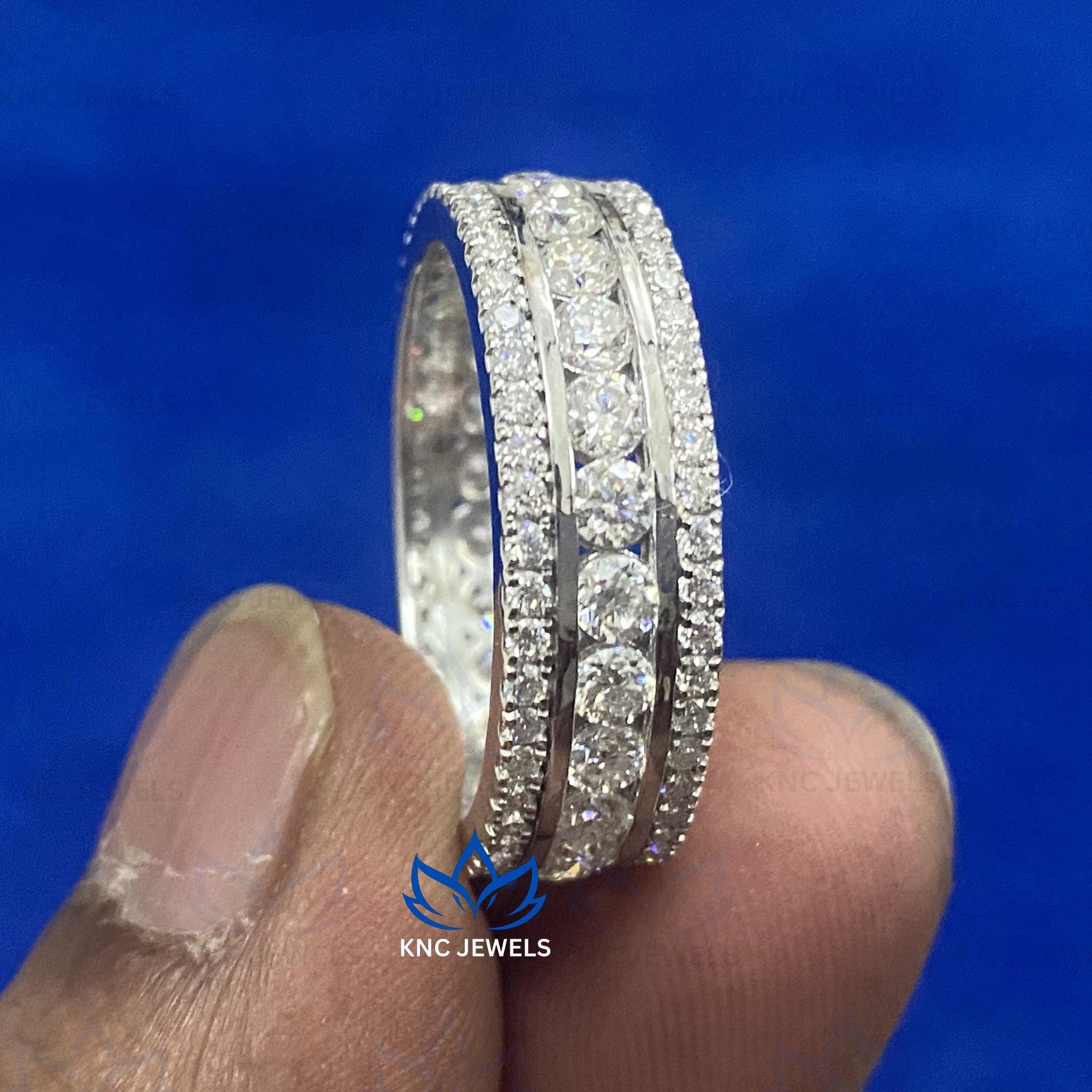 Lab Grown Diamond Eternity Band: Round Cut VVS/VS Wedding Ring